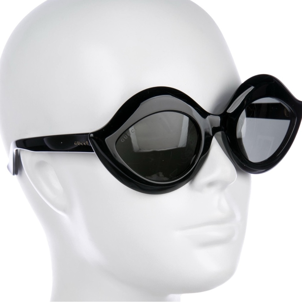 Gucci GG0085S 002 Black (Lip) Sunglasses